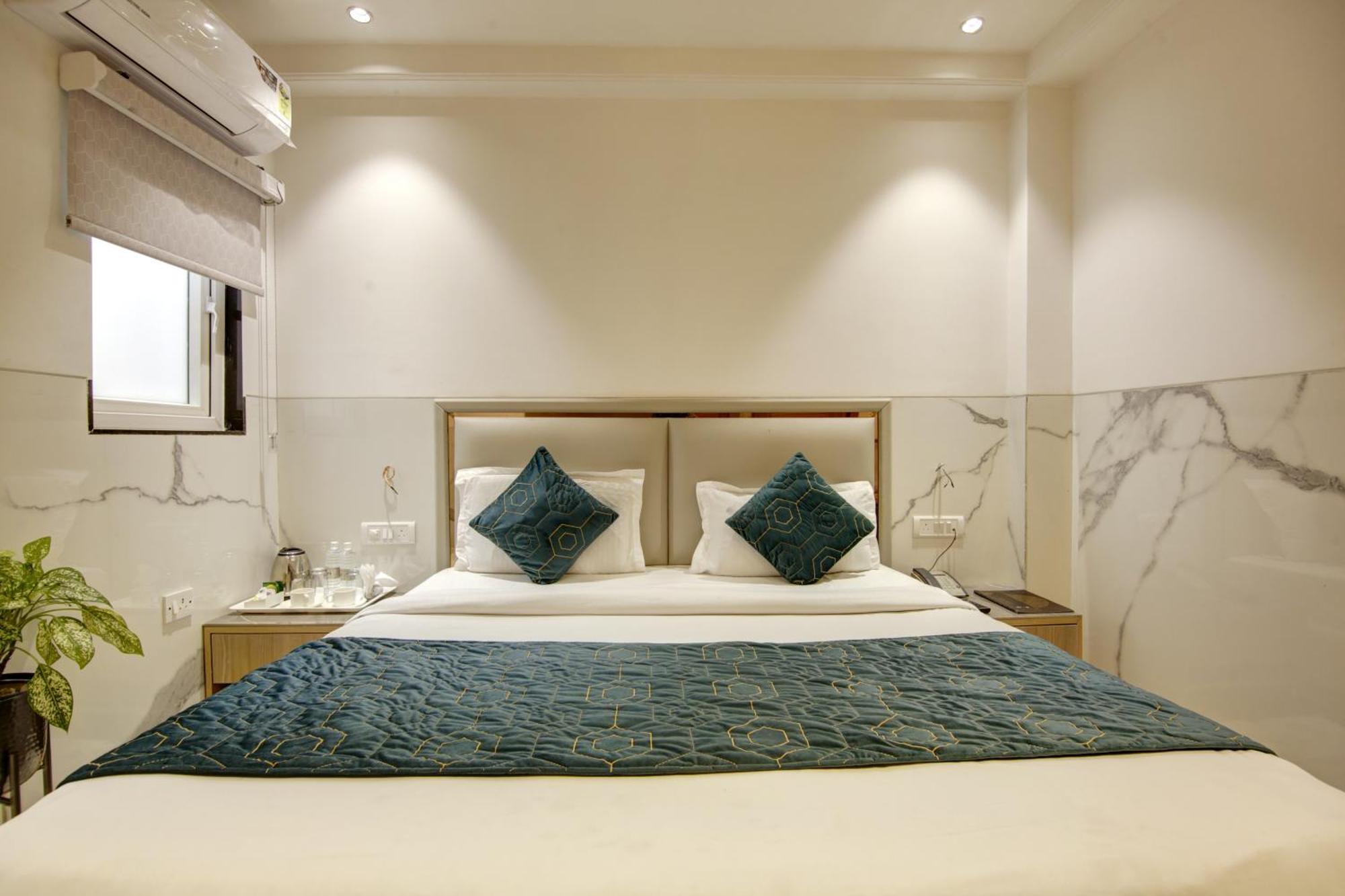 Hotel Transit International- Aerocity Delhi Airport New Delhi Luaran gambar
