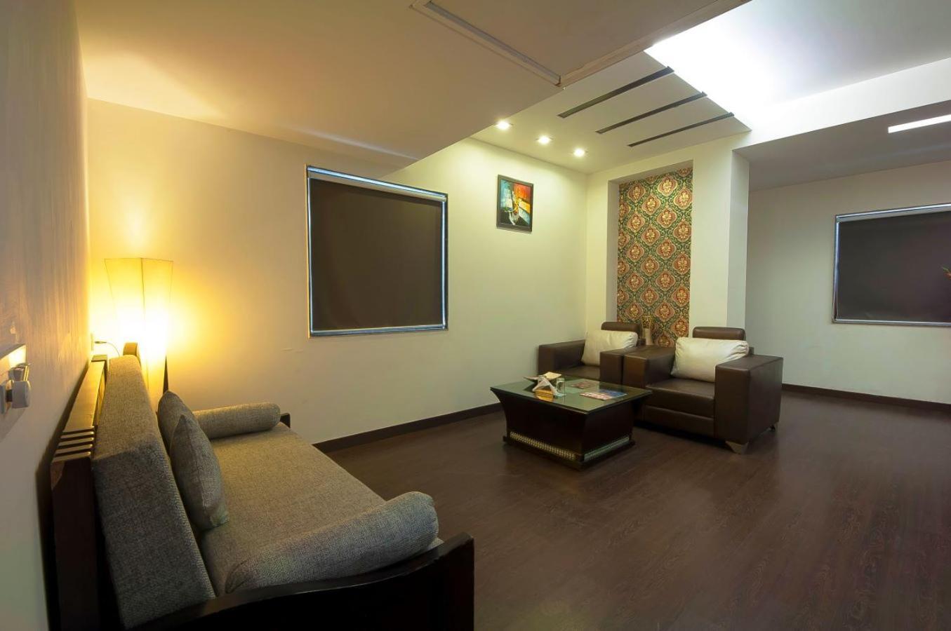 Hotel Transit International- Aerocity Delhi Airport New Delhi Luaran gambar